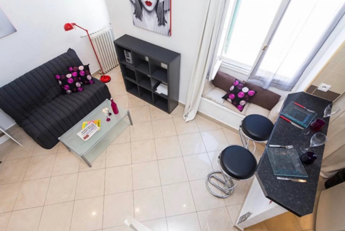 Studio avec mezzanine CIMIEZ prox fac de medecine, sciences