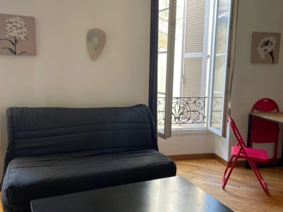 Studio nice centre proche massena