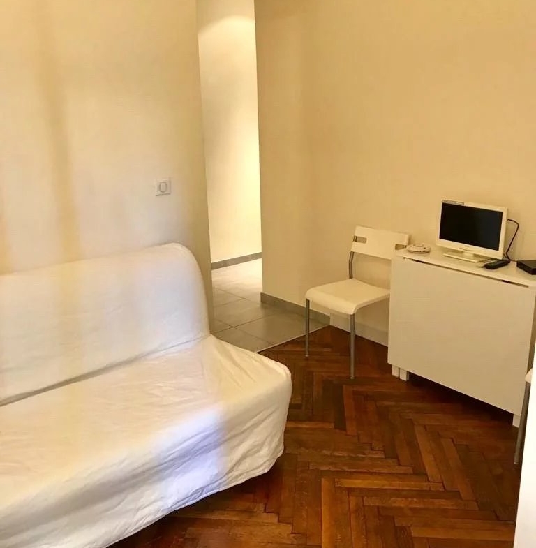 short or long term rental