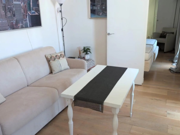 CARRE D’OR Nice F2  avec balcon